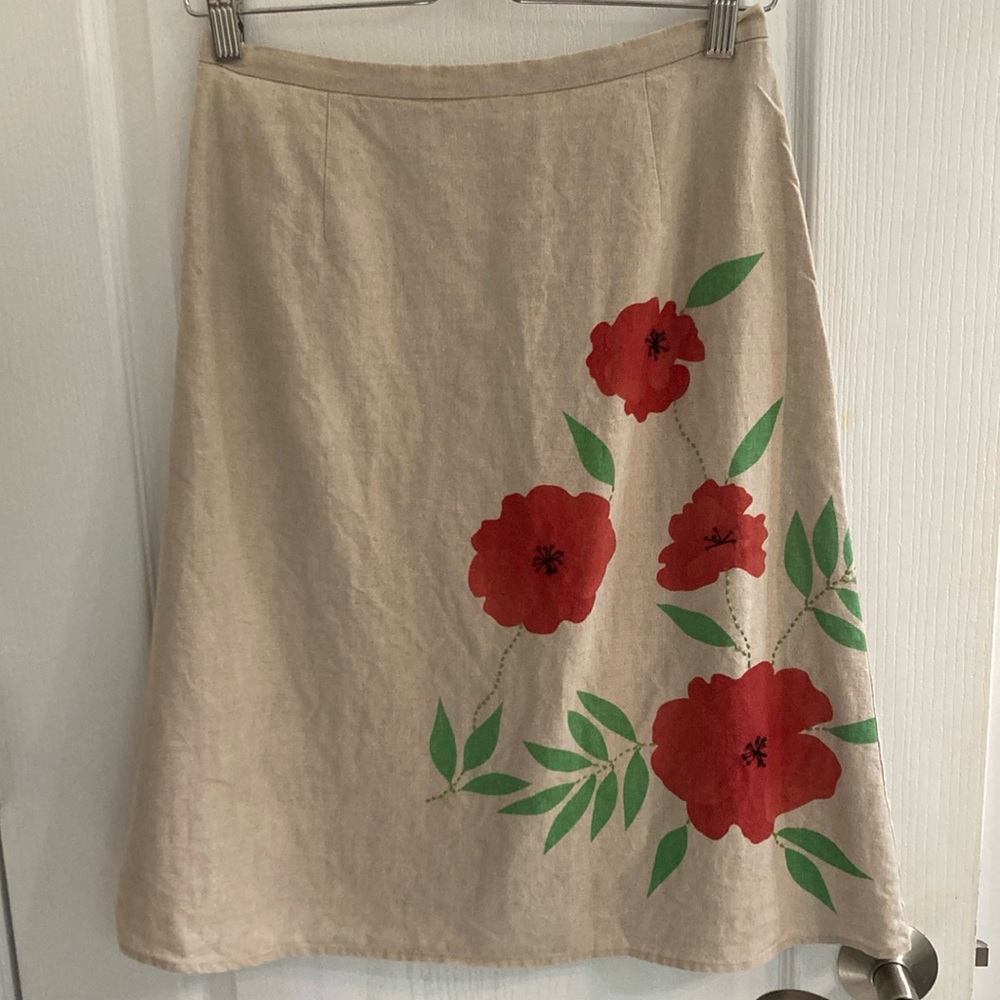 Vintage A Line skirt with poppy print and bead detail